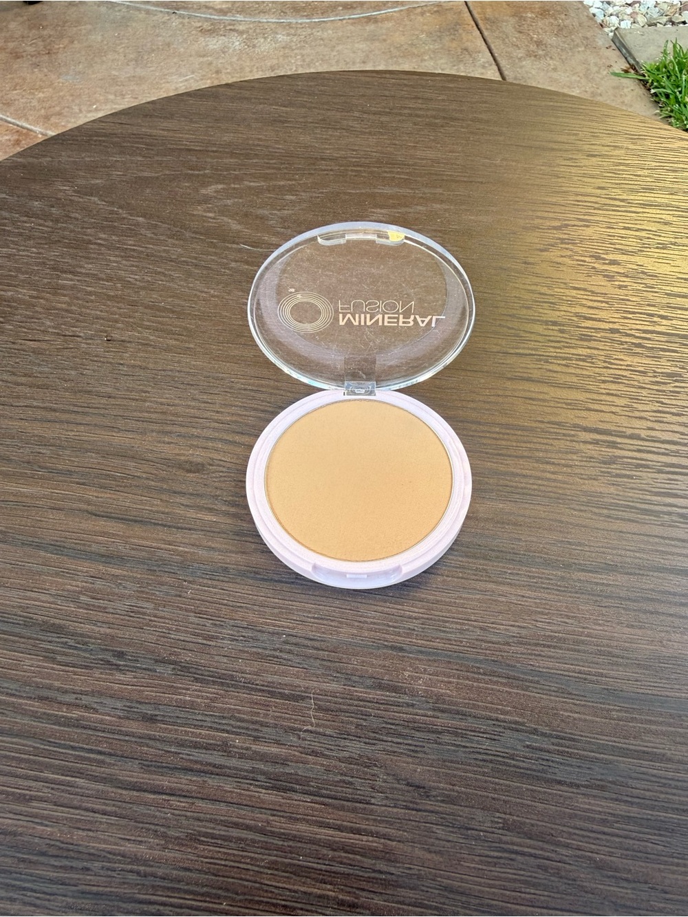 Mineral Fusion Pressed Powder Foundation Deep 1 NWOB